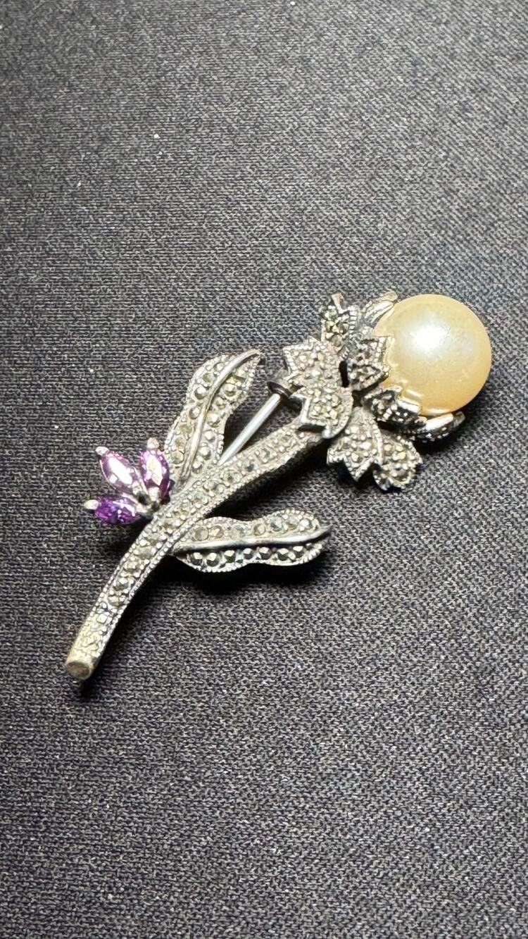 Murry Chuven 925 Silver Cream Faux Pearl, Marcasite Amethyst Flower Brooch